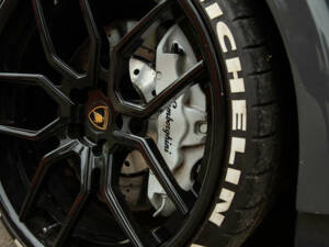 Image 13/50 of Lamborghini Gallardo Superleggera (2007)