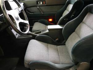 Bild 22/43 von Mitsubishi Starion (1989)