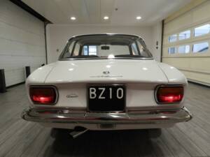 Image 14/15 of Alfa Romeo 1750 GT Veloce (1968)