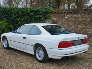 Bild 13/50 von BMW 850i (1991)