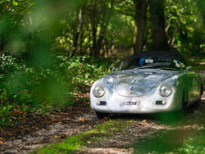 Image 28/50 of Porsche 356 C Carrera 2&#x2F;2000 GS (1964)