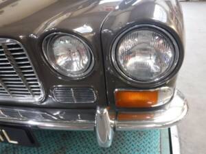 Image 29/50 of Jaguar XJ 6 2.8 (1972)