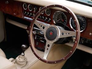 Imagen 33/49 de Jaguar S-Type 3.8 (1963)