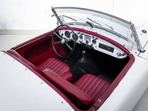 Image 19/28 of MG MGA 1600 (1960)