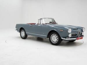 Bild 3/15 von Alfa Romeo 2600 Spider (1965)