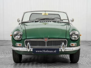 Image 13/50 of MG MGB (1964)