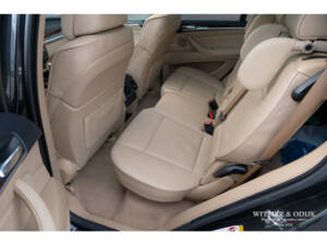 Image 18/28 de BMW X5 xDrive48i (2008)