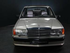 Image 8/30 of Mercedes-Benz 190 E 2.3-16 (1984)