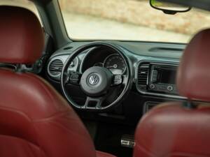 Image 35/50 of Volkswagen New Beetle 2.0 (2012)