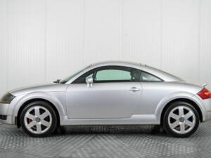 Image 9/50 of Audi TT 1.8 T (2000)