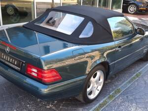 Image 12/19 de Mercedes-Benz SL 320 (2000)