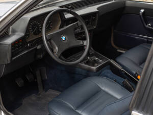 Bild 10/36 von BMW 633 CSi (1977)