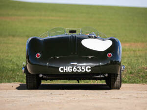 Image 24/41 de Jaguar XK 120 C (C-Type) (1965)