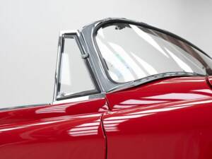 Image 14/15 of Jaguar XK 150 DHC (1961)