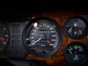 Bild 52/97 von Daimler Double Six (1994)