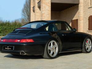 Image 8/50 of Porsche 911 Carrera (1996)