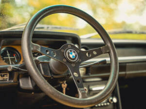 Image 58/99 de BMW 2002 tii (1974)