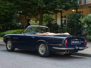 Bild 4/28 von Aston Martin DB 6 Mk II Volante (1970)