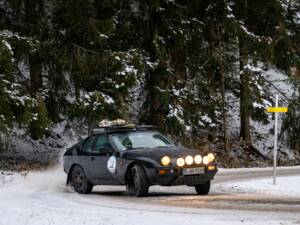 Image 34/44 of Porsche 924 S (1986)