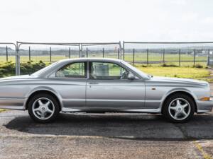 Image 2/33 de Bentley Continental R Mulliner (2002)