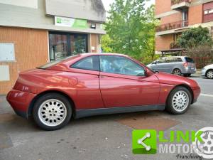 Bild 3/10 von Alfa Romeo GTV 2.0 V6 Turbo (1996)