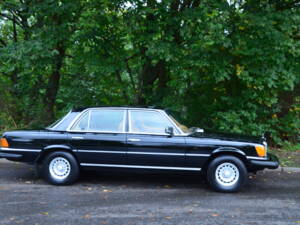 Bild 29/39 von Mercedes-Benz 450 SEL 6,9 (1979)