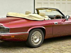 Afbeelding 16/50 van Jaguar XJS 5.3 V12 (1995)