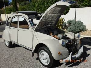 Image 6/71 de Citroën 2 CV 4 (1971)