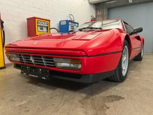 Image 2/16 of Ferrari 328 GTB (1986)