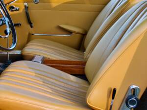 Image 15/20 of Mercedes-Benz 230 SL (1964)