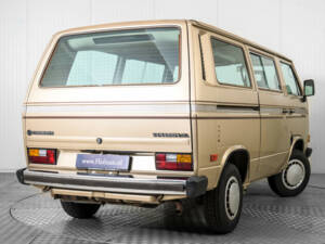 Bild 42/50 von Volkswagen T3 Caravelle GL 1.9 (1986)