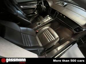 Bild 15/15 von Porsche Panamera Turbo (2011)