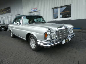 Image 1/31 of Mercedes-Benz 280 SE 3,5 (1970)