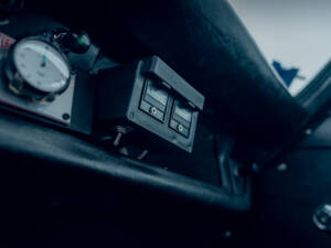 Image 51/63 of Porsche 911 R (1967)