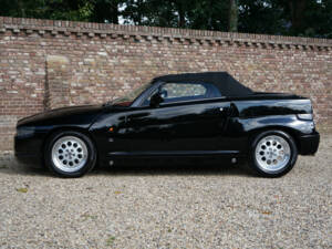 Image 18/50 of Alfa Romeo RZ (1993)