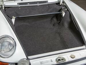 Immagine 17/19 di Porsche 911 Carrera RS 2.7 (Touring) (1973)
