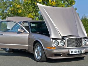 Image 21/50 de Bentley Continental R (1996)