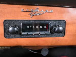 Image 37/50 de Volkswagen Karmann Ghia 1600 (1970)