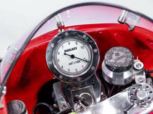Bild 31/46 von Ducati DUMMY (2002)