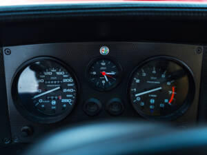 Image 42/48 of Alfa Romeo SZ (1989)