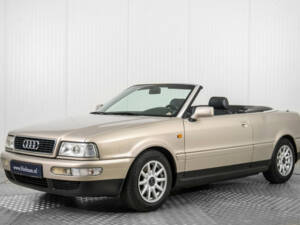 Bild 1/50 von Audi Cabriolet 1.8 (2000)