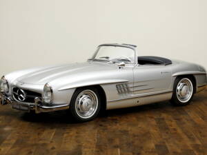 Afbeelding 1/30 van Mercedes-Benz 300 SL Roadster (1961)