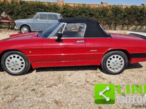 Image 5/10 de Alfa Romeo 2.0 Spider (1988)