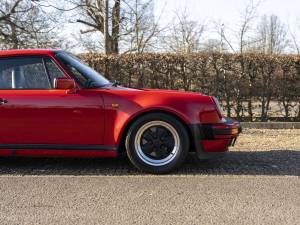 Bild 11/30 von Porsche 911 Turbo 3.3 (1988)