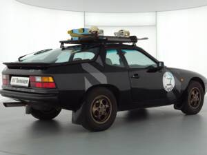 Image 16/44 of Porsche 924 S (1986)