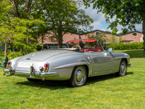 Afbeelding 23/30 van Mercedes-Benz 190 SL (1961)