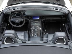 Immagine 37/50 di Mercedes-Benz SLS AMG GT Roadster (2014)
