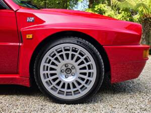 Immagine 15/63 di Lancia Delta HF Integrale Evoluzione II (1994)