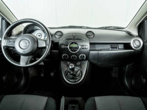 Bild 7/48 von Mazda 2 - 1.3 MZR (2009)