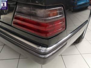 Image 14/50 of Mercedes-Benz 300 CE-24 (1992)